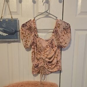 Chic Floral Ruched Blouse with Puff Sleeves